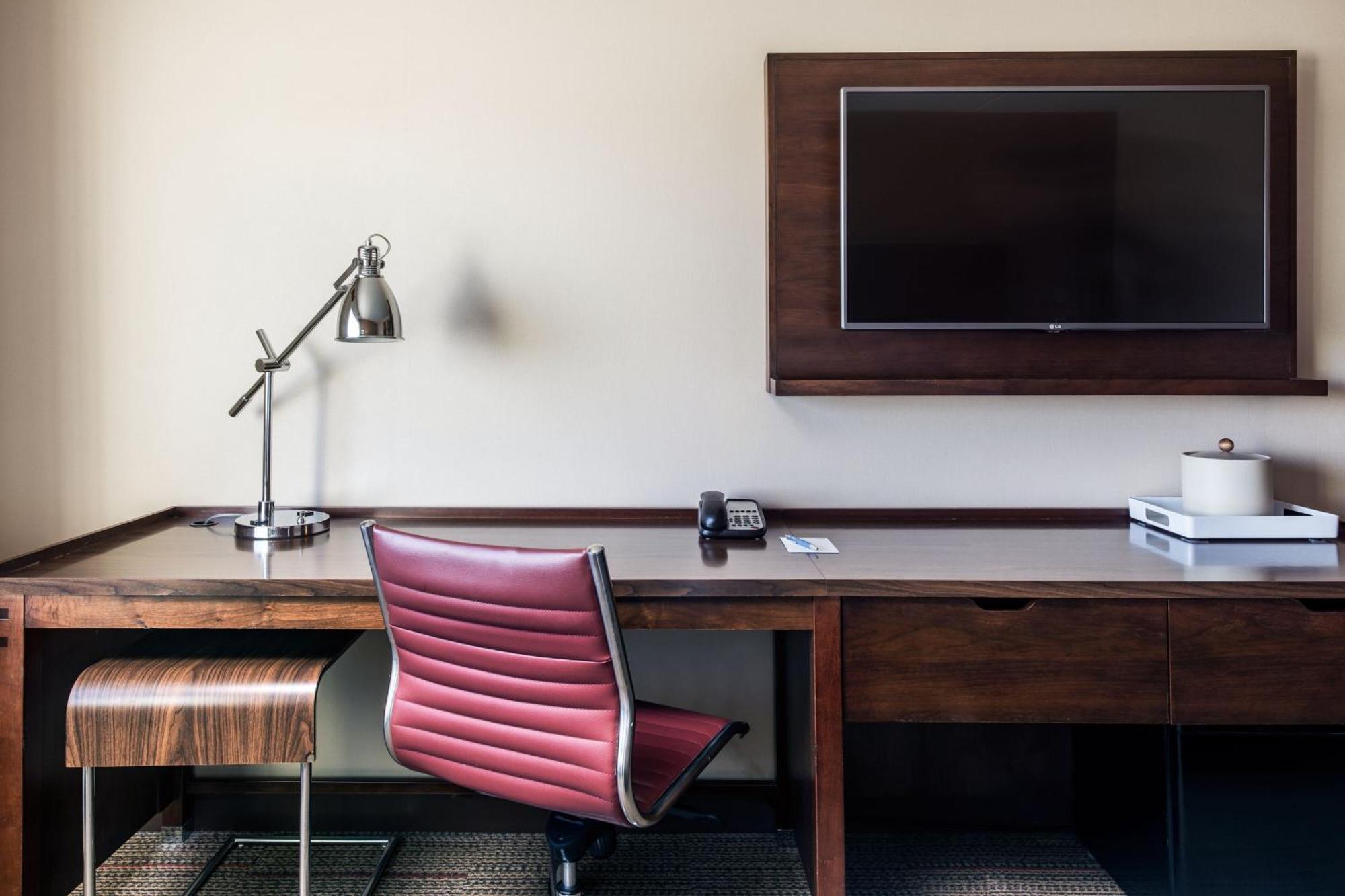 Four Points By Sheraton At Phoenix Mesa Gateway Airport Buitenkant foto