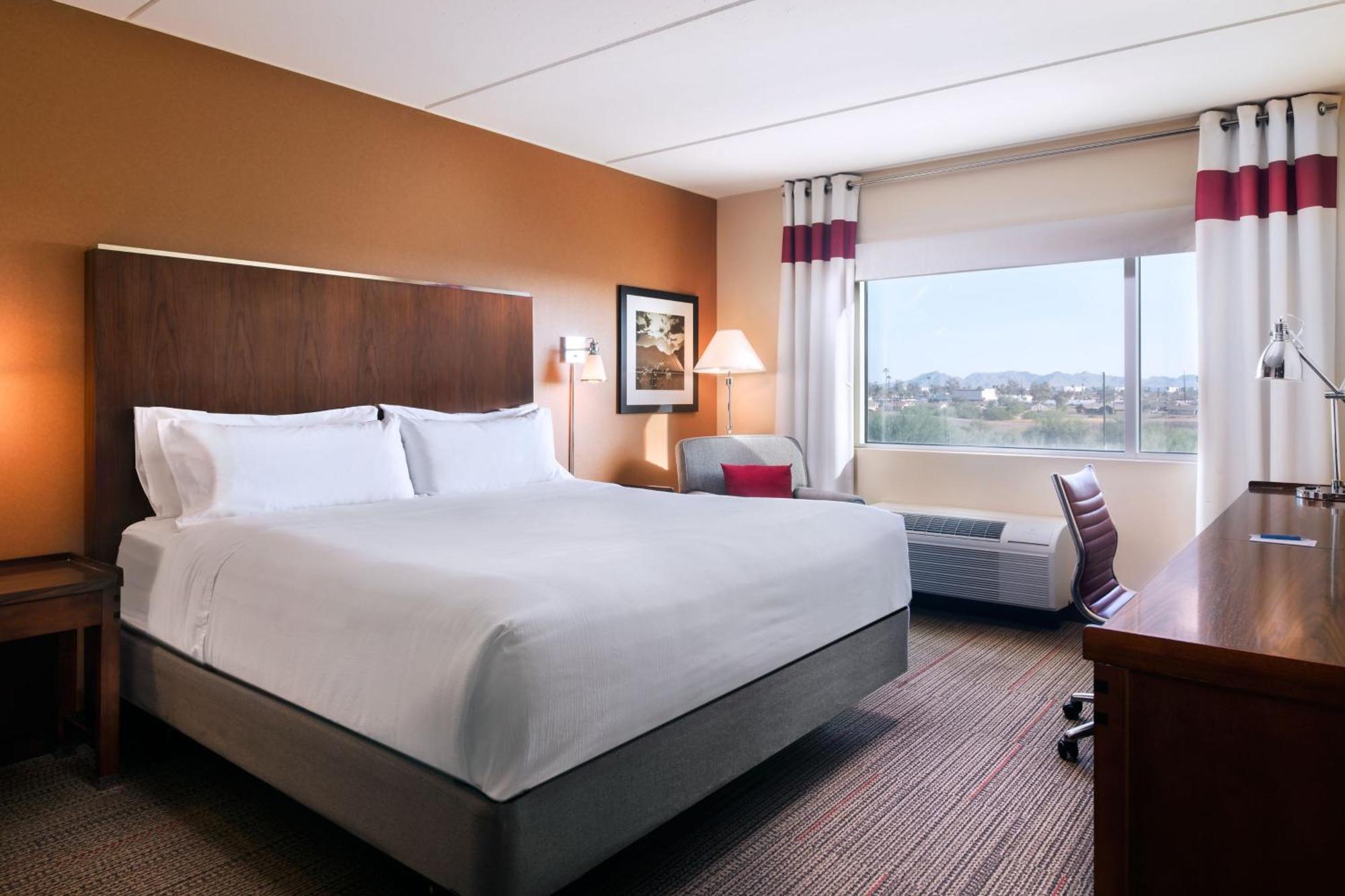 Four Points By Sheraton At Phoenix Mesa Gateway Airport Buitenkant foto